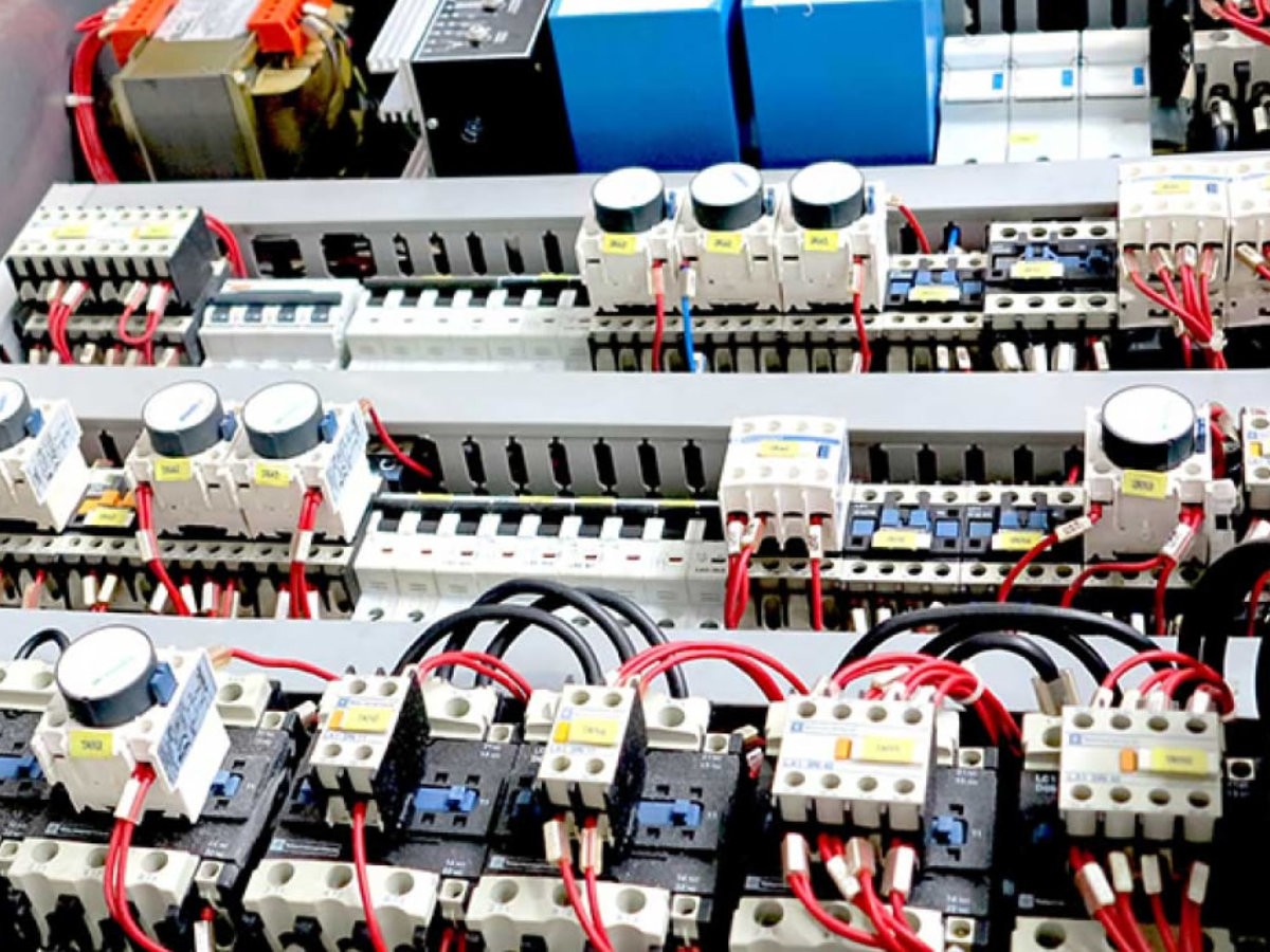 AC-DC ELEKTRİK PANOLARI